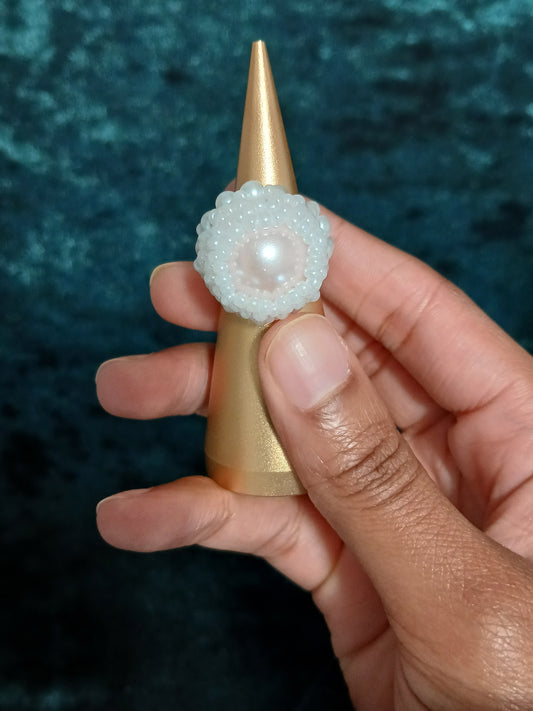 Princess - Bezeled Pearl Ring